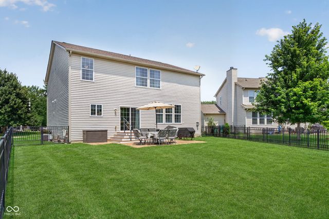 541 Stafford Drive, Westfield, IN 46074