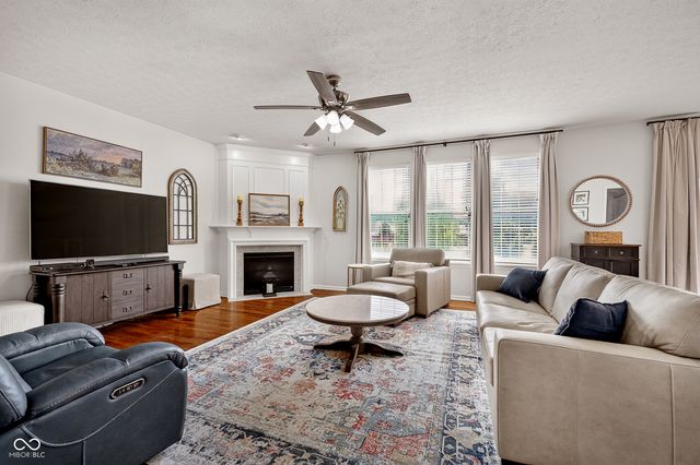 541 Stafford Drive, Westfield, IN 46074