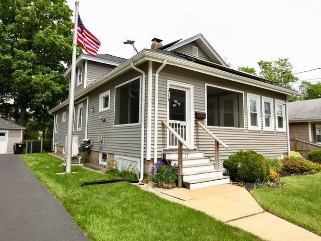 17 Park Road, Brockton, MA 02301