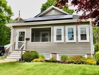 17 Park Road, Brockton, MA 02301