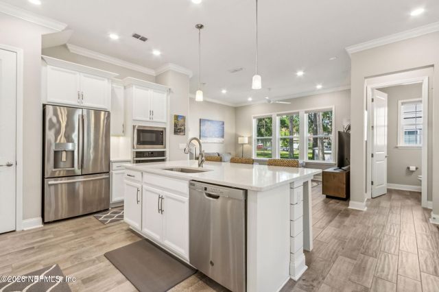 96109 HANGING MOSS Drive, Fernandina Beach, FL 32034