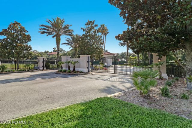 96109 HANGING MOSS Drive, Fernandina Beach, FL 32034