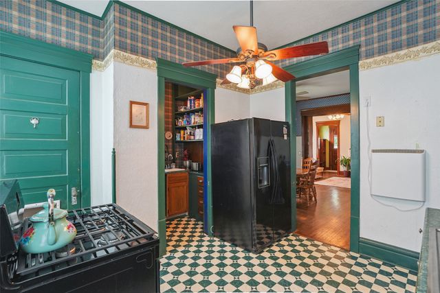 605 Adair Street, Adair, IA 50002