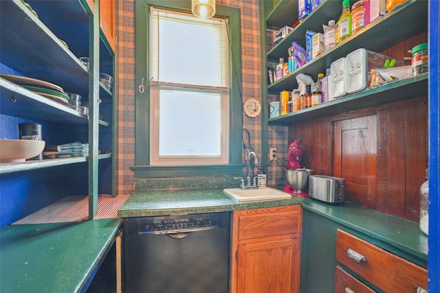 605 Adair Street, Adair, IA 50002