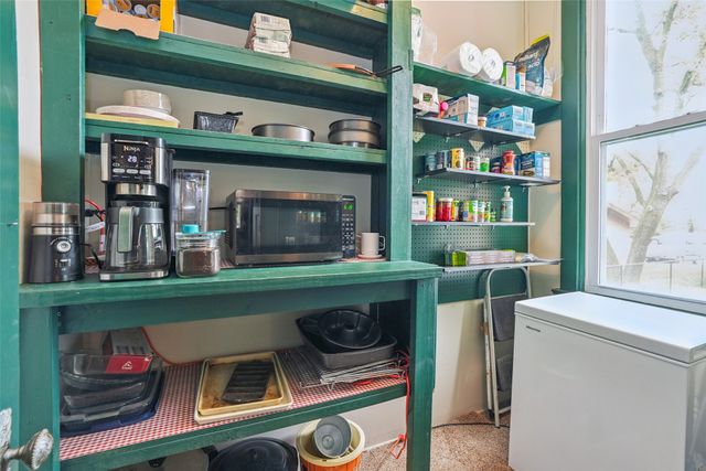 605 Adair Street, Adair, IA 50002