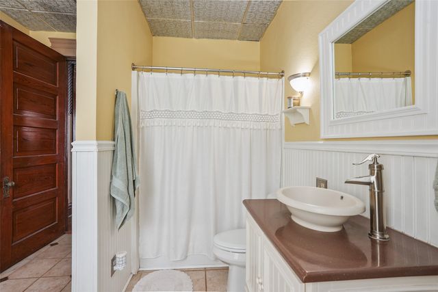 605 Adair Street, Adair, IA 50002