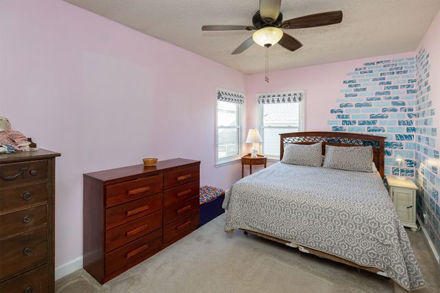 605 11th Street, West Des Moines, IA 50265