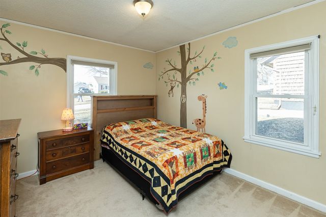 605 11th Street, West Des Moines, IA 50265