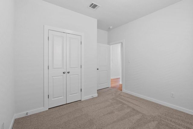 193 Weaver LN, Bastrop, TX 78602