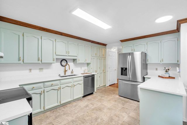 518 Windward Way, Greer, SC 29650