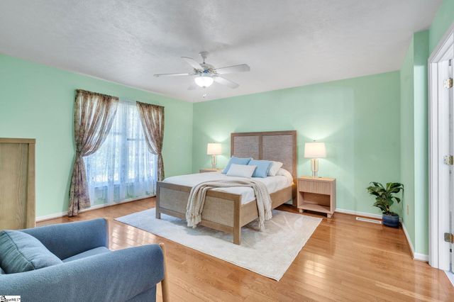 518 Windward Way, Greer, SC 29650