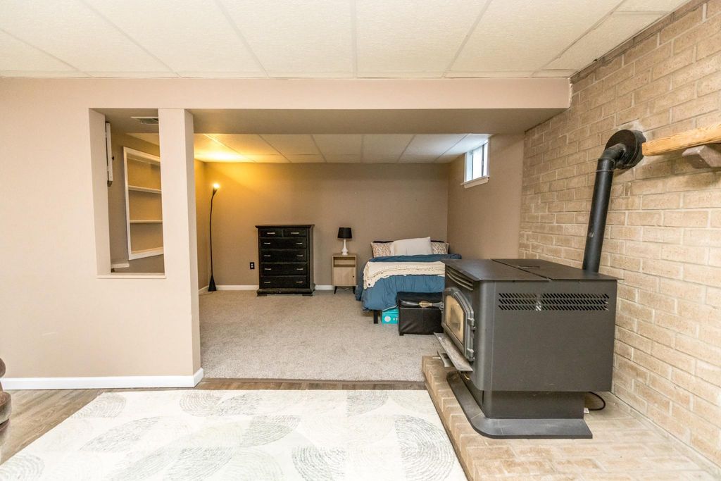 Image 18 of property listing at 3427 YORK ST, Manchester, MD 21102