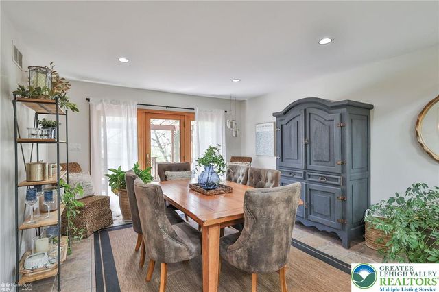 337 WOODLINE Road, Moore Twp, PA 18064