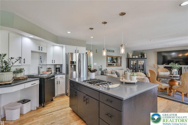 337 WOODLINE Road, Moore Twp, PA 18064