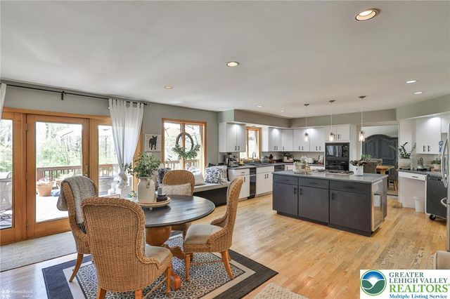 337 WOODLINE Road, Moore Twp, PA 18064