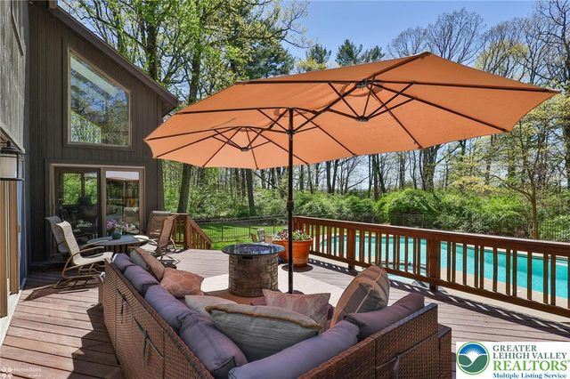 337 WOODLINE Road, Moore Twp, PA 18064