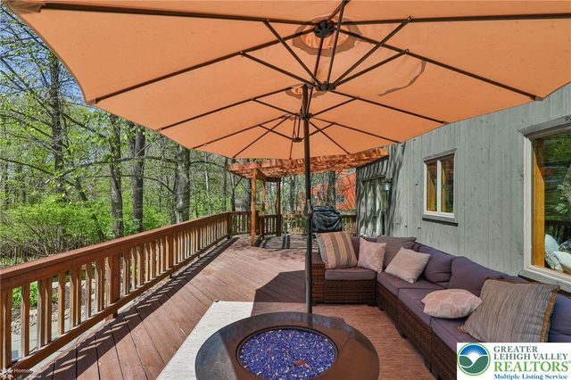 337 WOODLINE Road, Moore Twp, PA 18064