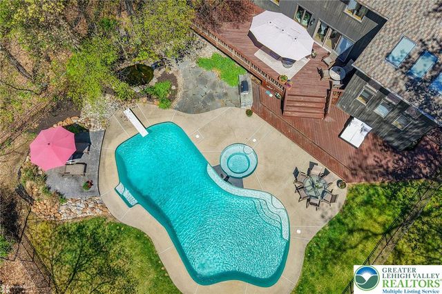 337 WOODLINE Road, Moore Twp, PA 18064