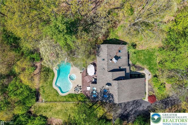 337 WOODLINE Road, Moore Twp, PA 18064