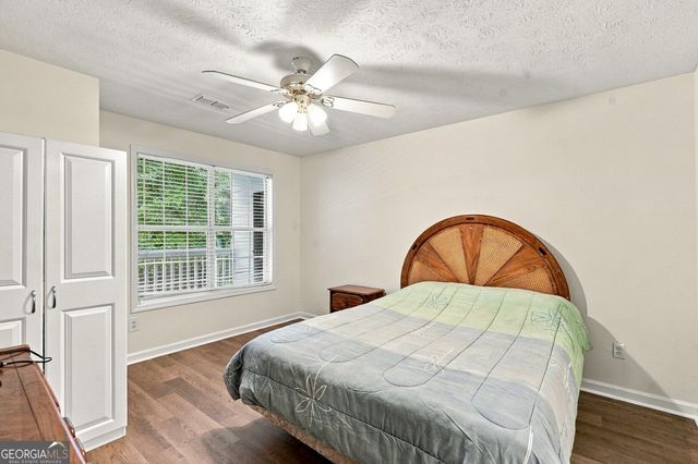 305 Streamside Drive, Roswell, GA 30076
