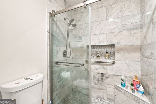 305 Streamside Drive, Roswell, GA 30076