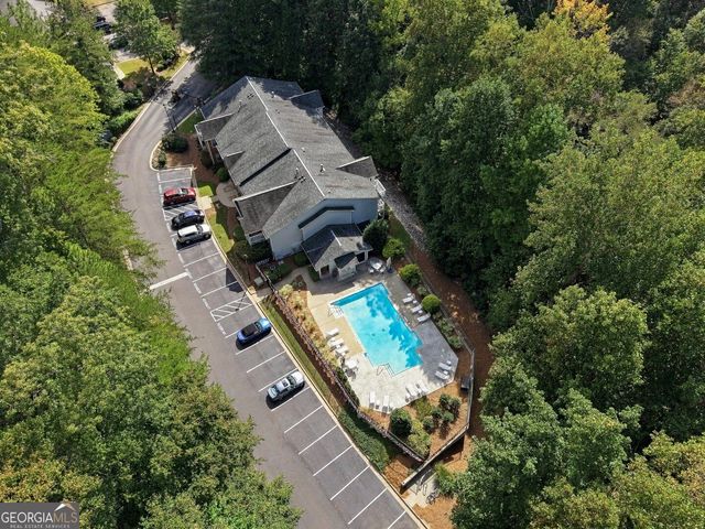 305 Streamside Drive, Roswell, GA 30076
