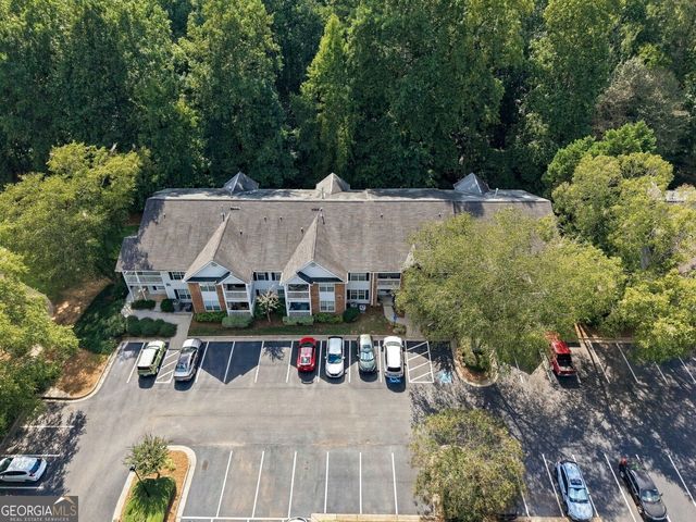 305 Streamside Drive, Roswell, GA 30076