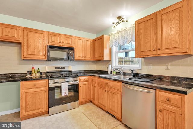 139 CHELMSFORD DR, Marietta, PA 17547