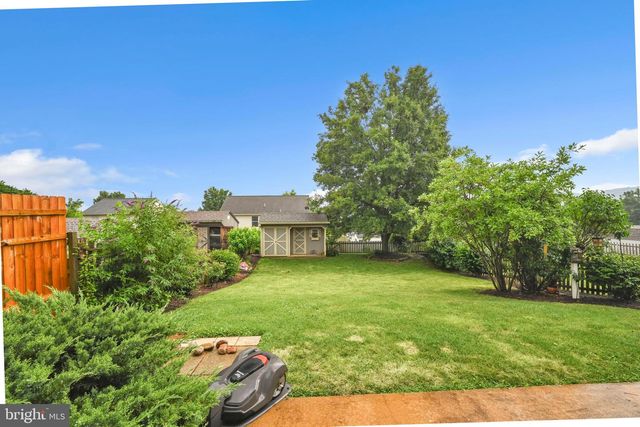 139 CHELMSFORD DR, Marietta, PA 17547