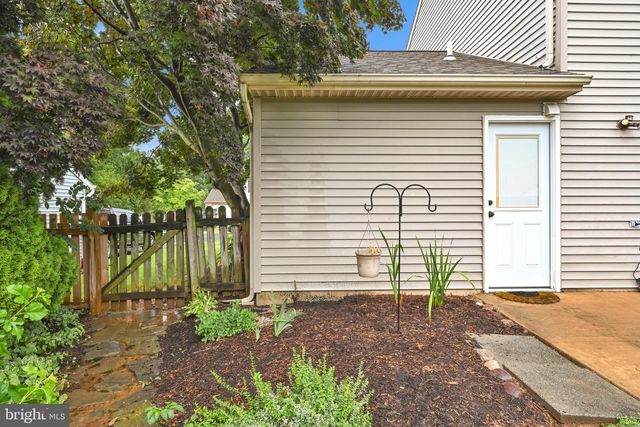 139 CHELMSFORD DR, Marietta, PA 17547