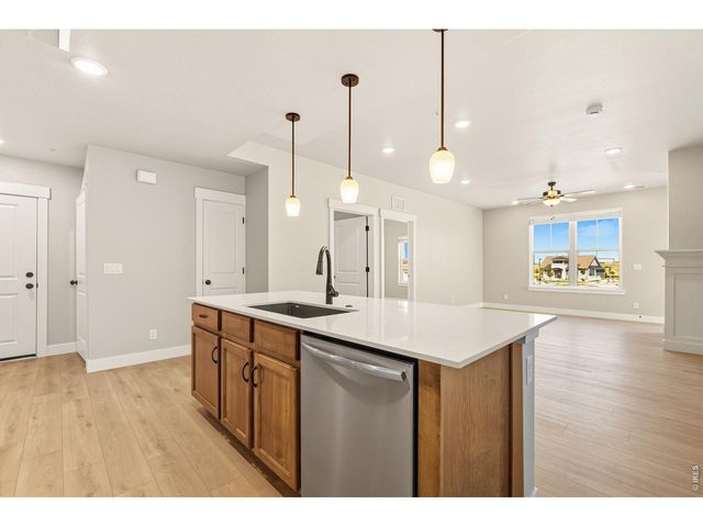 4260 Vulcan Creek Dr 207, Loveland, CO 80538