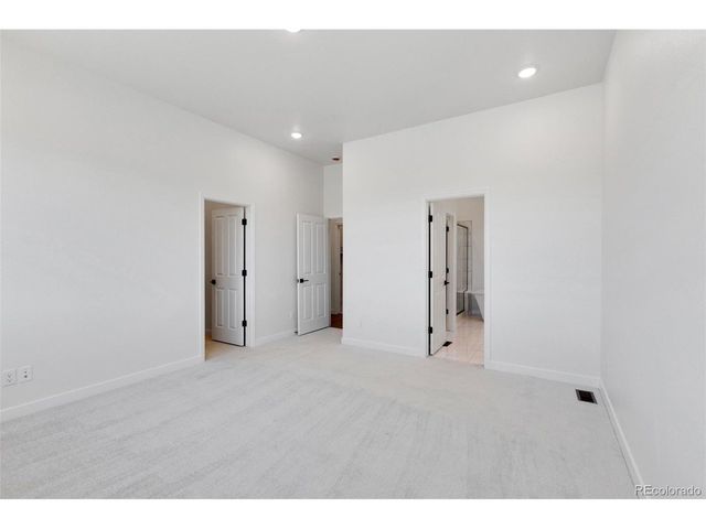 16873 Ballinger Cir, Mead, CO 80542