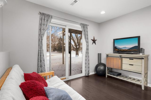 13611 86th Avenue N, Maple Grove, MN 55369