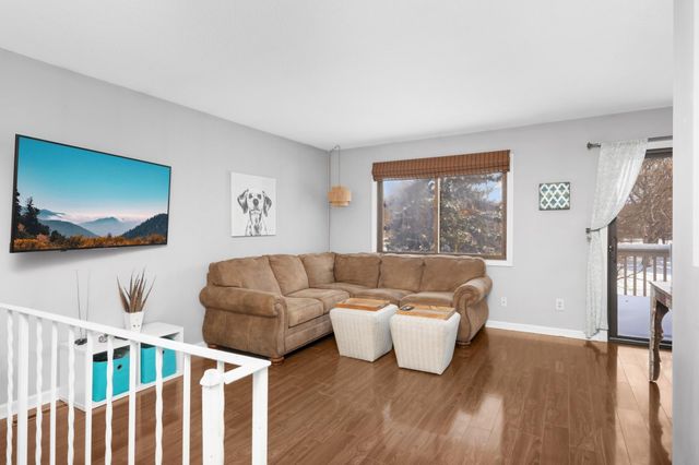 13611 86th Avenue N, Maple Grove, MN 55369