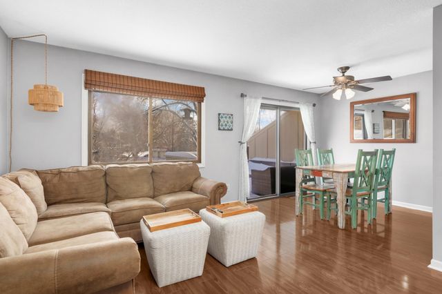 13611 86th Avenue N, Maple Grove, MN 55369