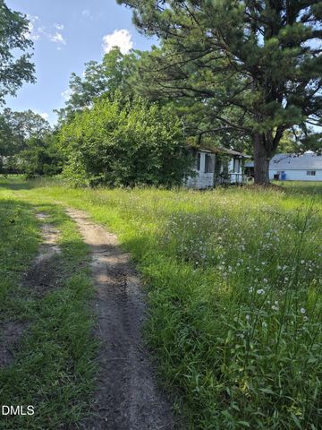 109 N Tyson Lane, Elm City, NC 27822