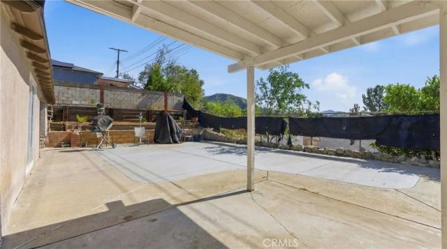 13110 Beaver, Sylmar, CA 91342