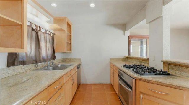 13110 Beaver, Sylmar, CA 91342