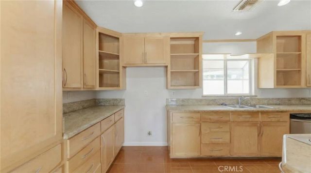 13110 Beaver, Sylmar, CA 91342