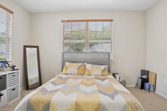 2409 Leytonstone DR, Chesapeake, VA 23321