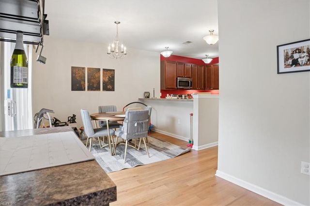 2409 Leytonstone DR, Chesapeake, VA 23321