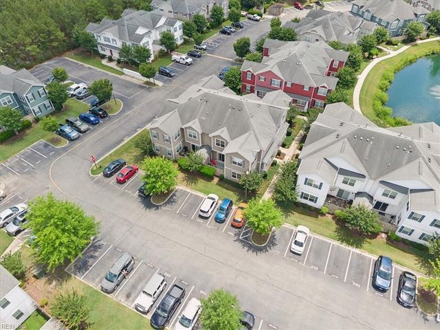 2409 Leytonstone DR, Chesapeake, VA 23321