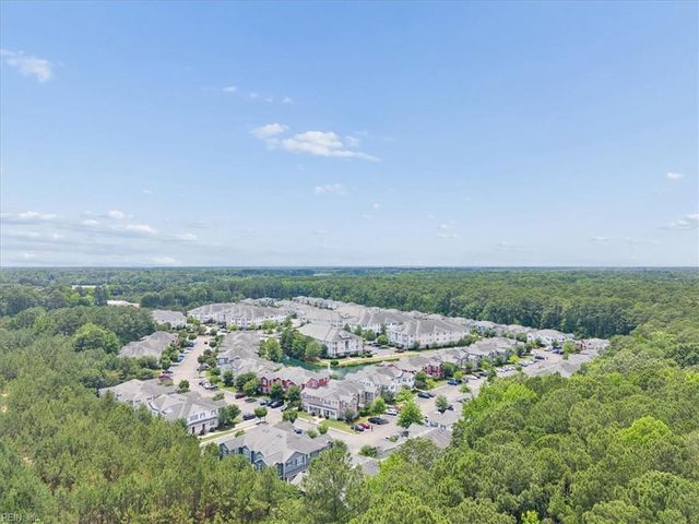 2409 Leytonstone DR, Chesapeake, VA 23321