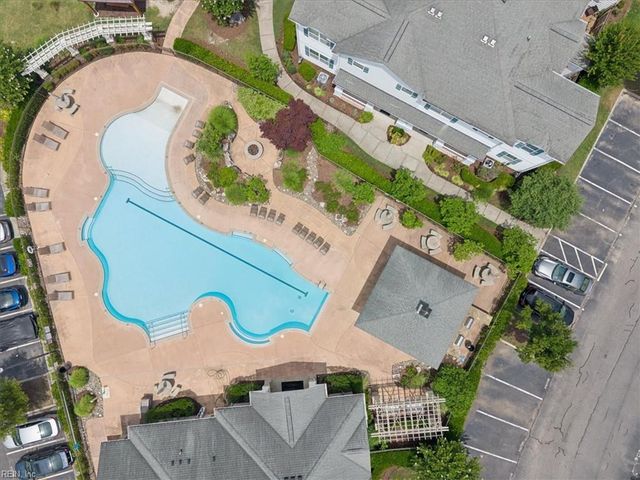 2409 Leytonstone DR, Chesapeake, VA 23321
