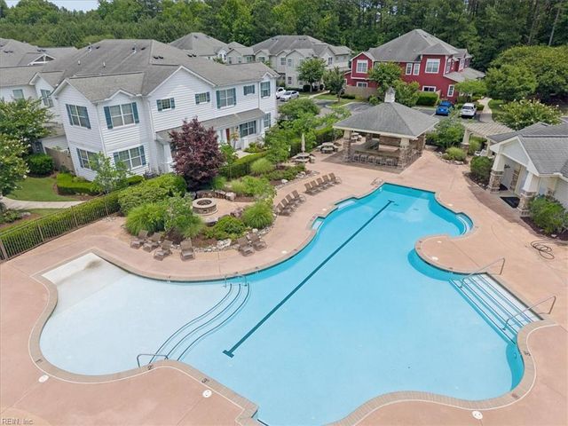 2409 Leytonstone DR, Chesapeake, VA 23321