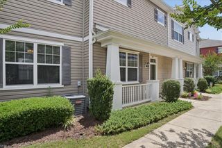 2409 Leytonstone DR, Chesapeake, VA 23321