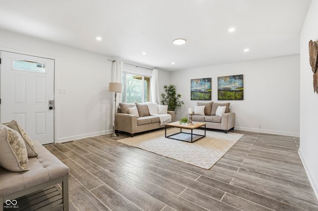 1208 W 79th Street, Indianapolis, IN 46260