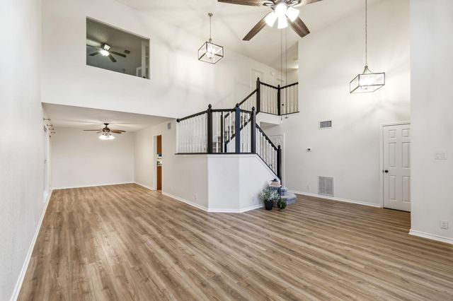 1901 Spring Hollow PATH, Round Rock, TX 78681