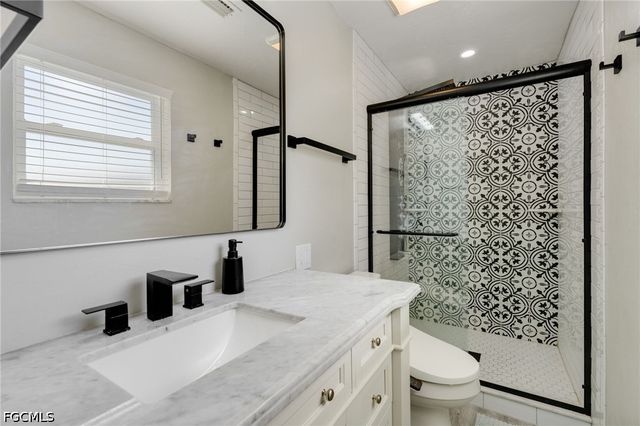 4855 West DR, Fort Myers, FL 33907