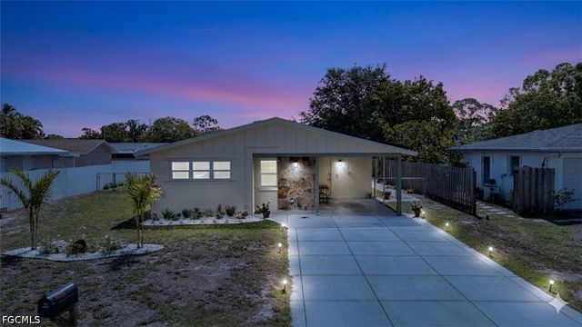 4855 West DR, Fort Myers, FL 33907